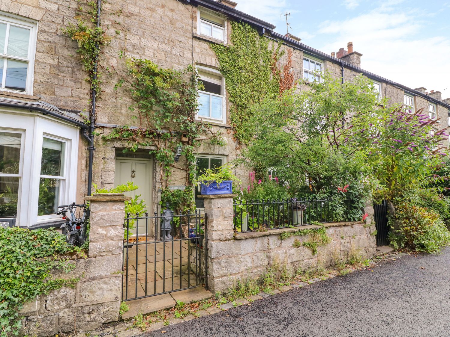 beautiful cottages in historic market town of Kendal and the surrounding villages