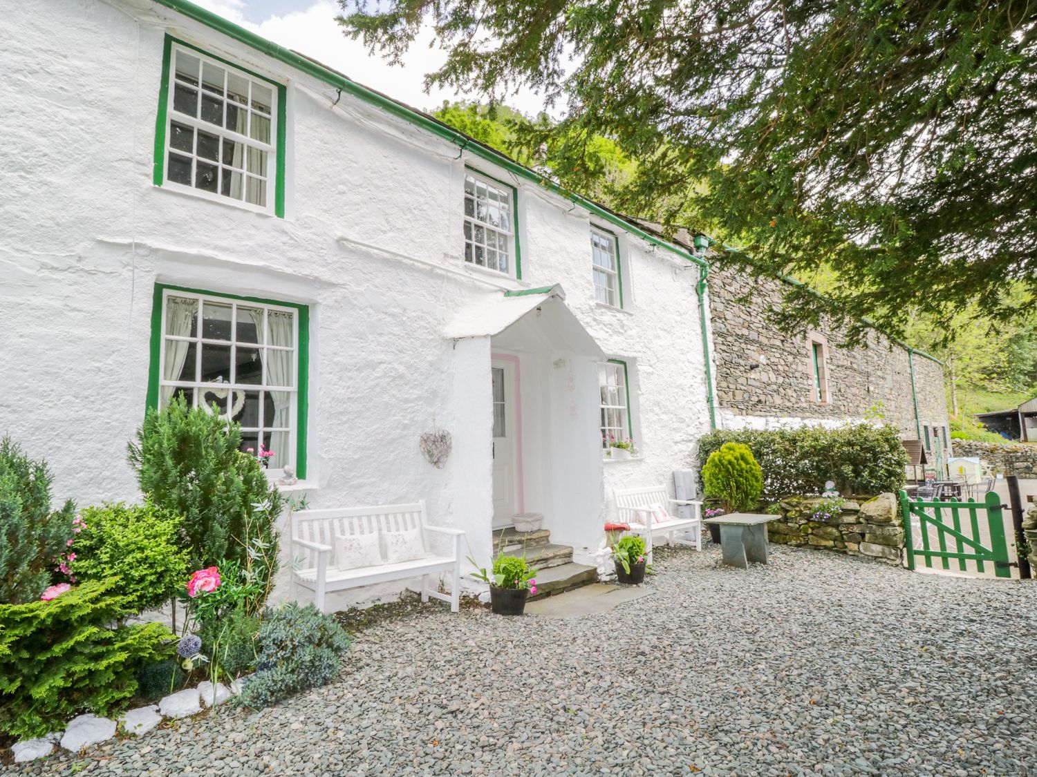 a beautiful selection of self catering cottages in Braithwaite and Newlands Valley