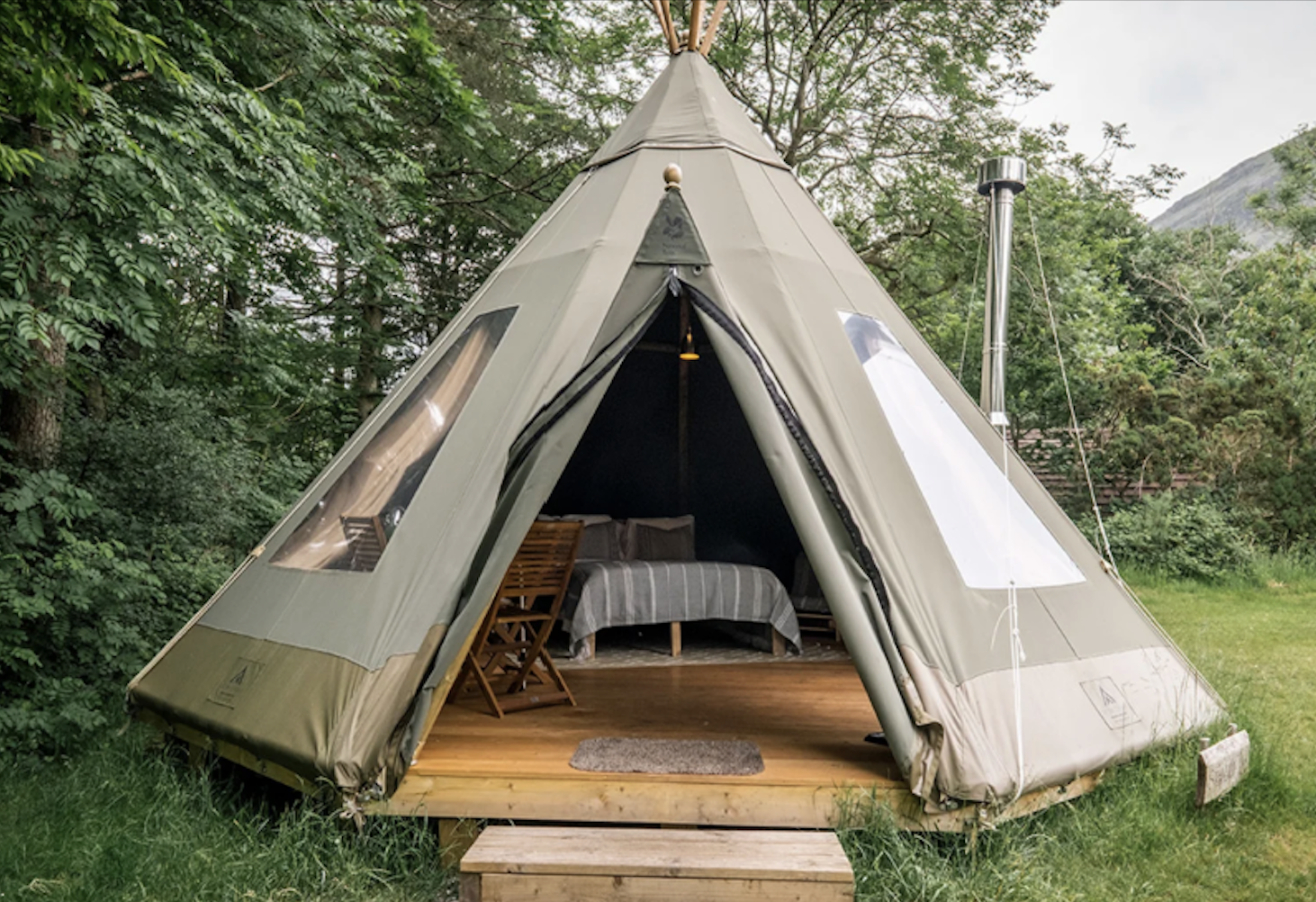 Whether you are looking for the most romantic of settings or a fun camping holiday with the family take a look at these fabulous Tipi tents